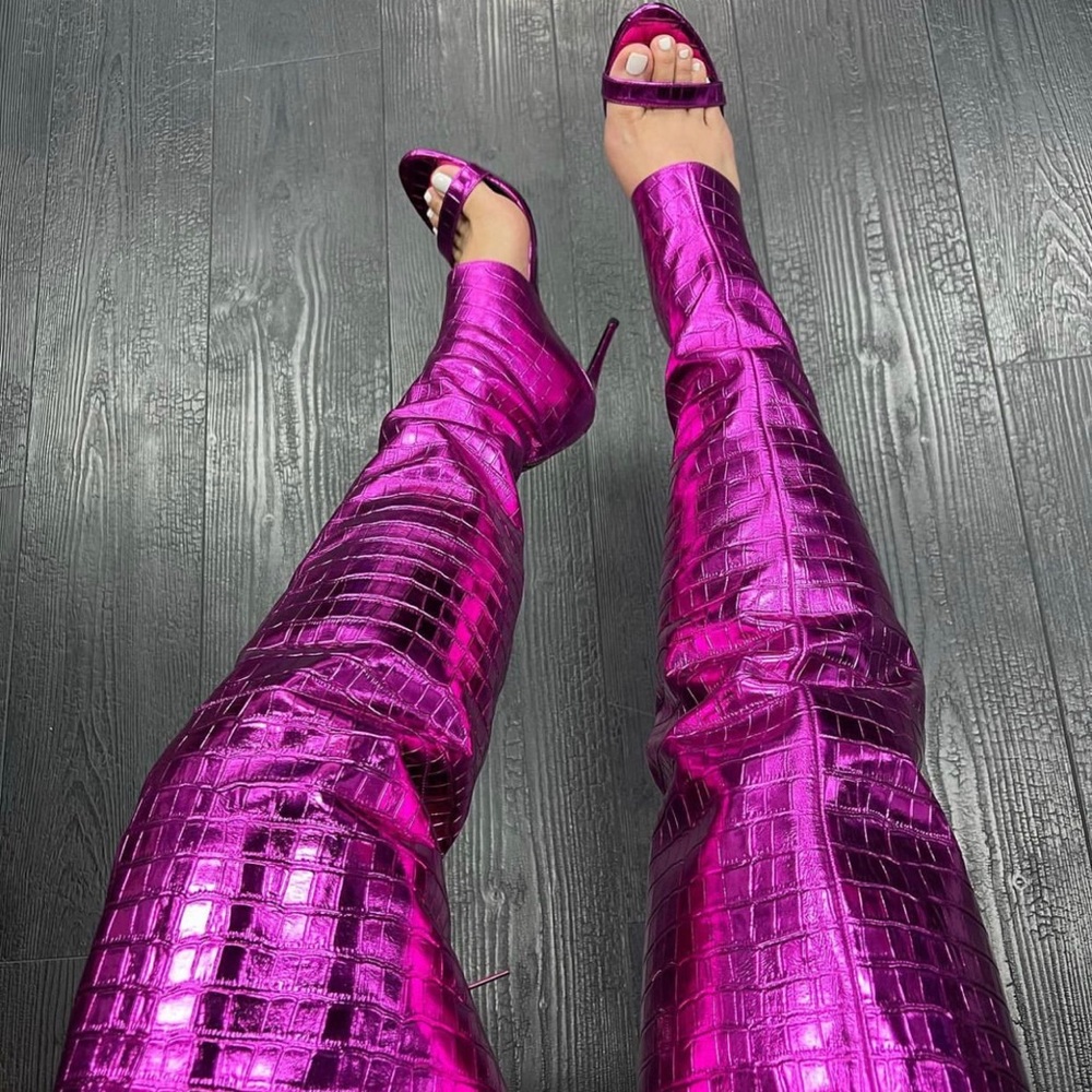 I Am Jenniferle METALLIC SANDAL BOOT PURPLE